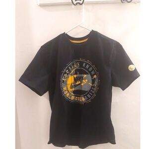 Nike World Recognized Global Graphic T-Shirt Black Men’s Medium